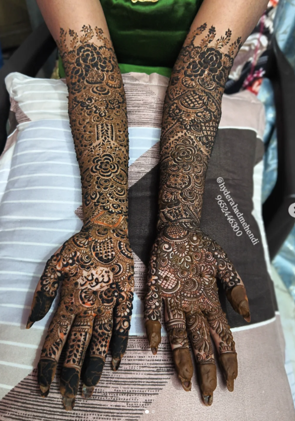 Showcase by Ayesha Shaik Mehendi Artist